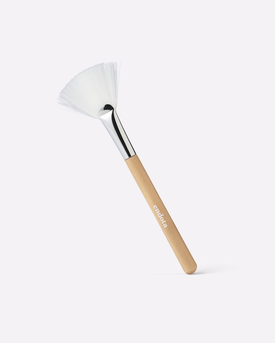 Face mask brush top