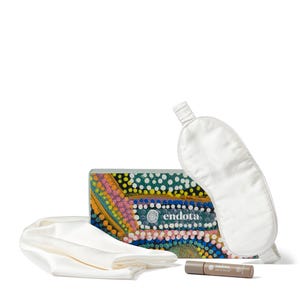 endota Mother's Day gift pack - Silk Pillowcase & Eye Mask