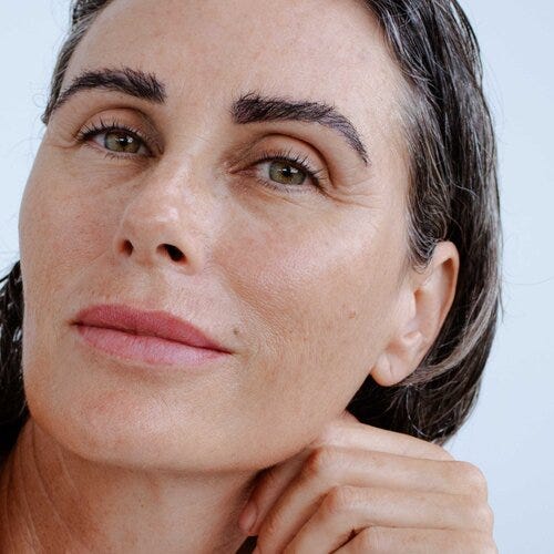 benefits of LED light therapy